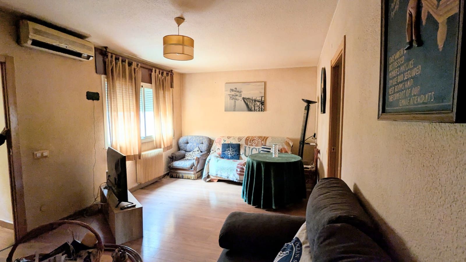 Living room of Flat for sale in  Jaén Capital  with Air Conditioner, Heating and Furnished