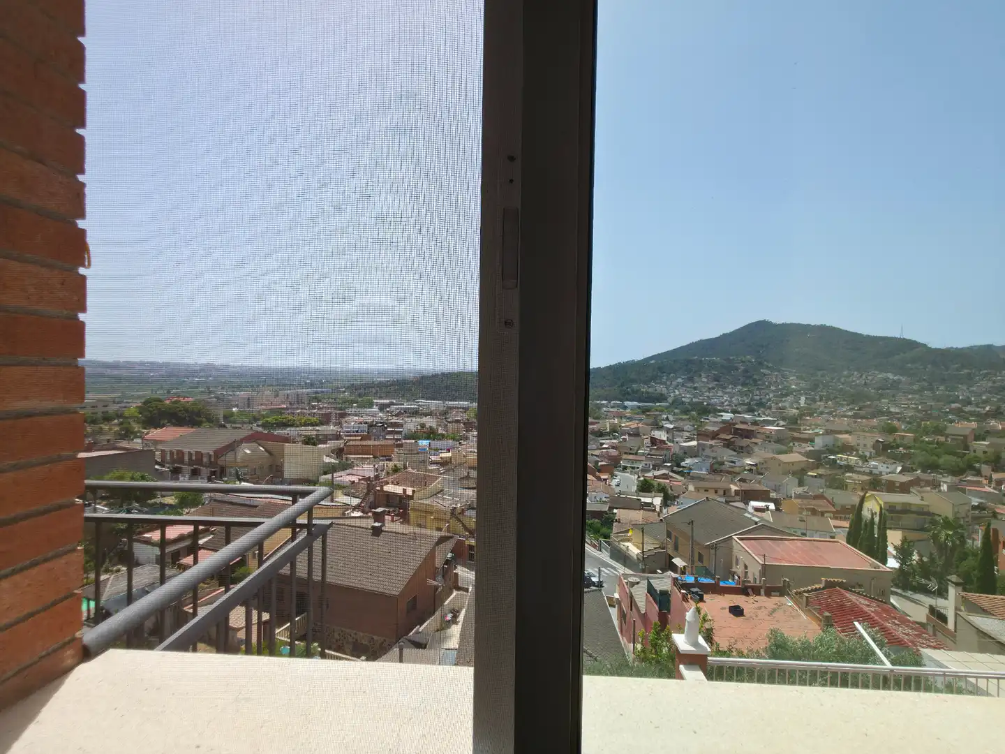 Terraza de Casa o chalet en venta en Sant Vicenç Dels Horts con Aire acondicionado, Calefacción y Jardín privado