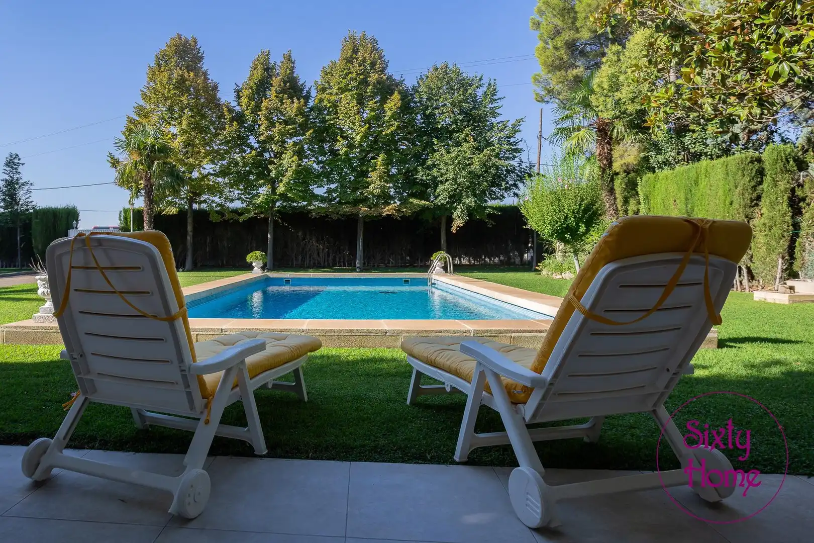Piscina de Casa o xalet en venda en Zaragoza amb Aire condicionat, Calefacció i Jardí privat