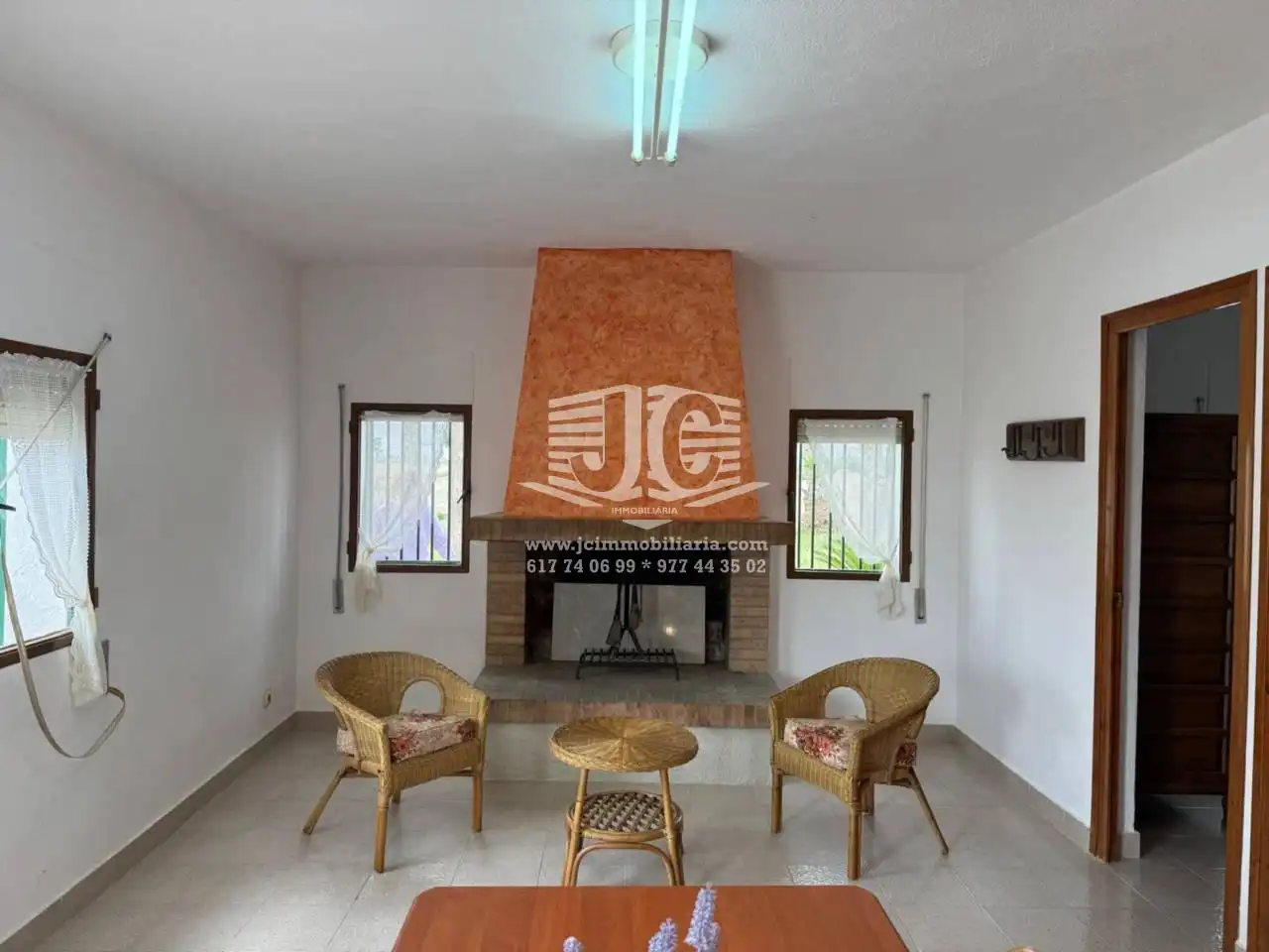 Sala de estar de Casa o chalet en venta en Amposta con Jardín privado, Terraza y Amueblado