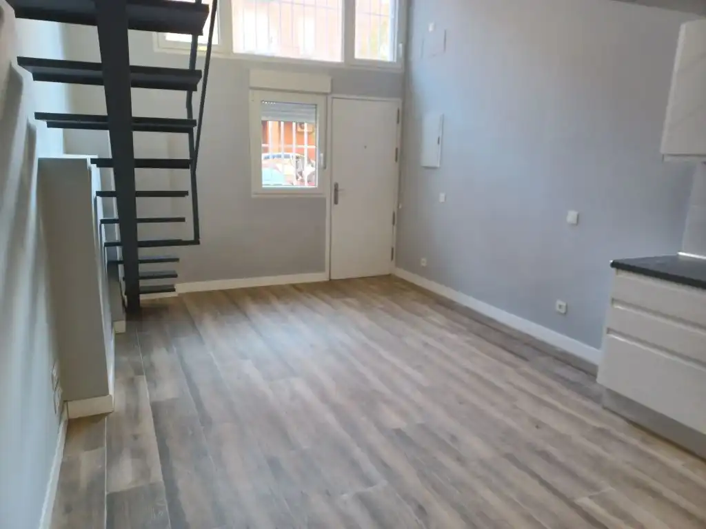 Sala d'estar de Apartament de lloguer en Madrid amb Traster