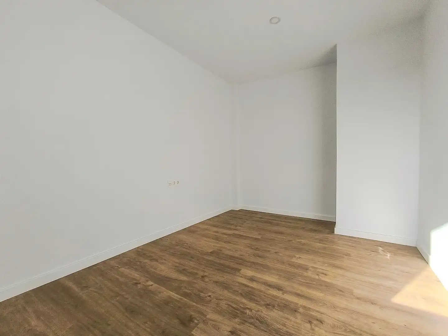 Habitación de Ático en venta en Terrassa con Aire acondicionado, Calefacción y Parquet