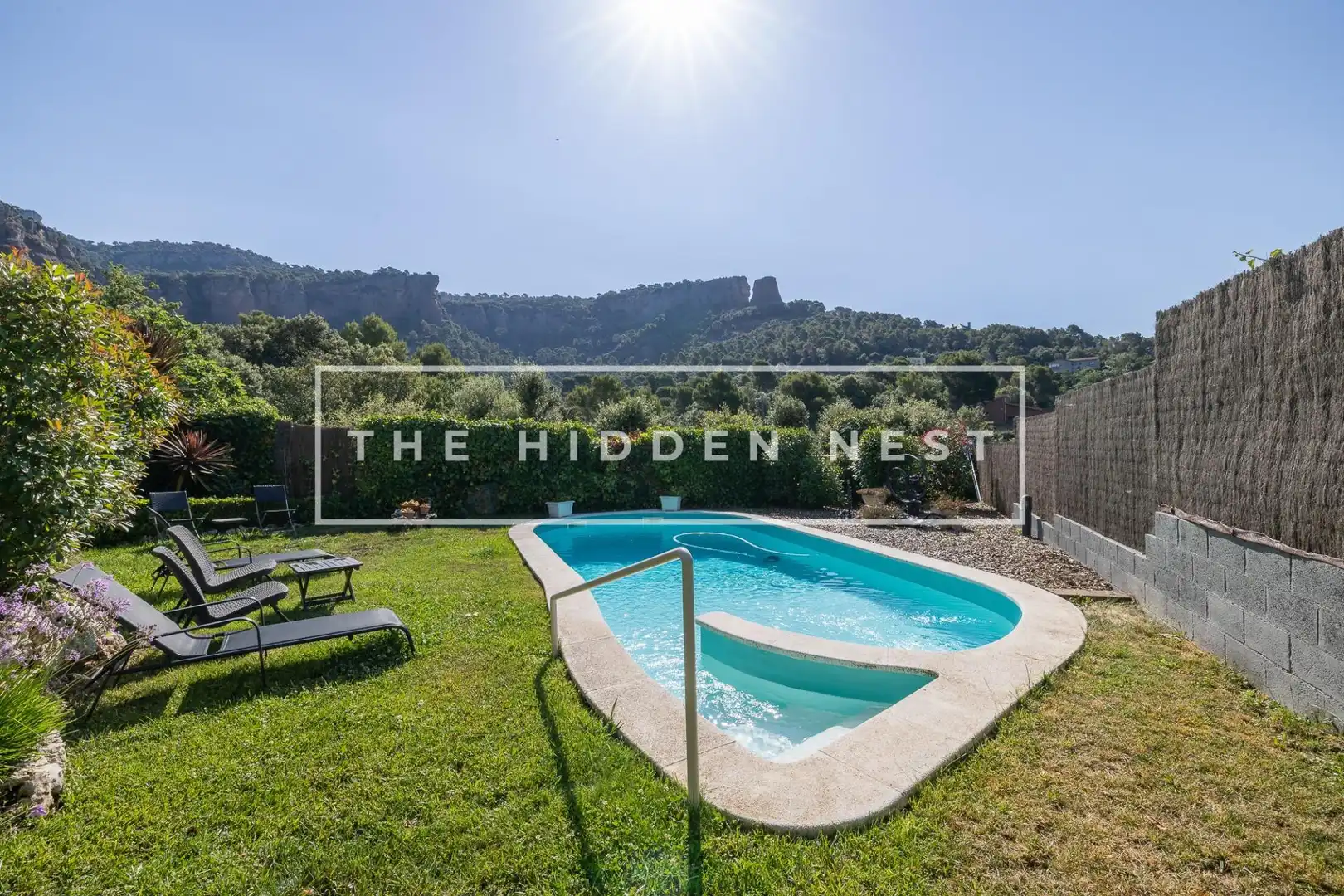 Piscina de Casa o xalet en venda en Matadepera amb Calefacció, Jardí privat i Terrassa