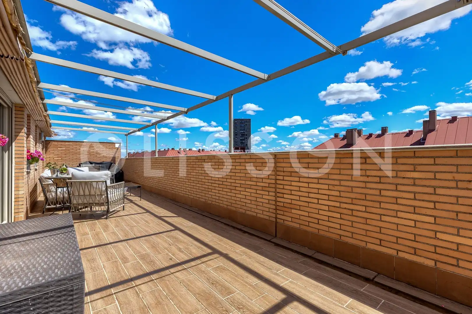 Terraza de Ático en venta en Madrid con Aire acondicionado, Terraza y Amueblado