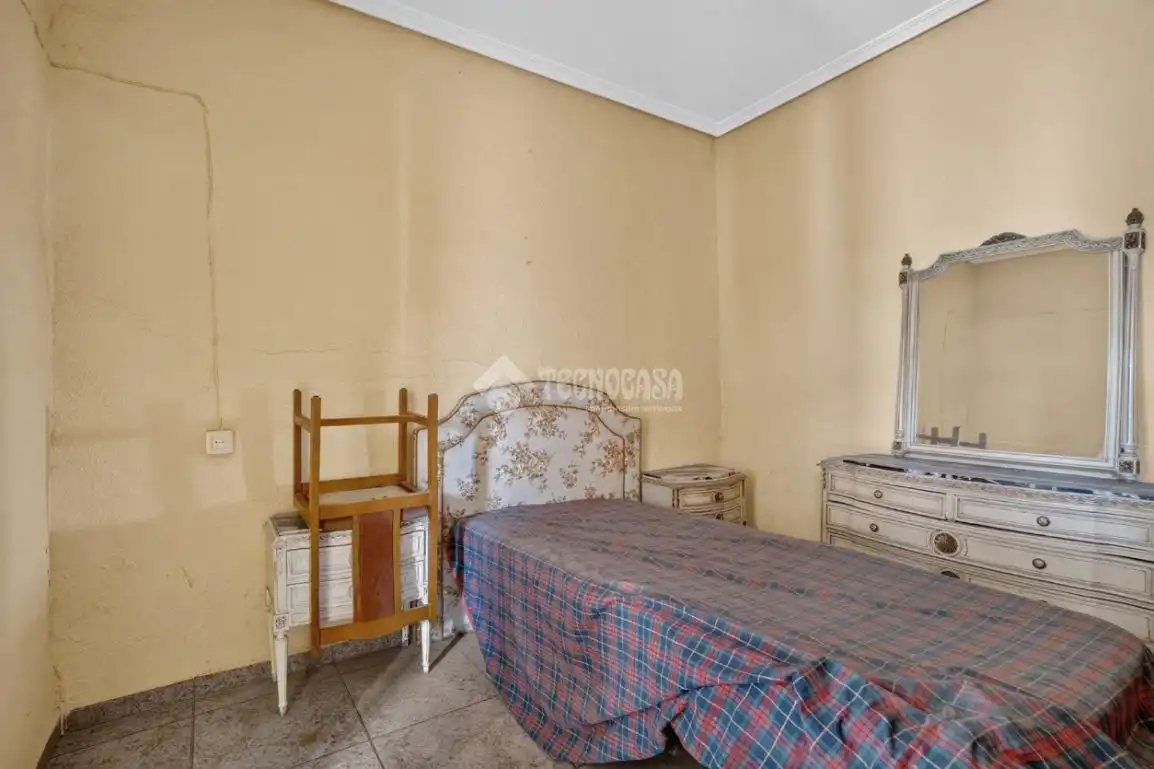 Dormitori de Casa adosada en venda en Córdoba