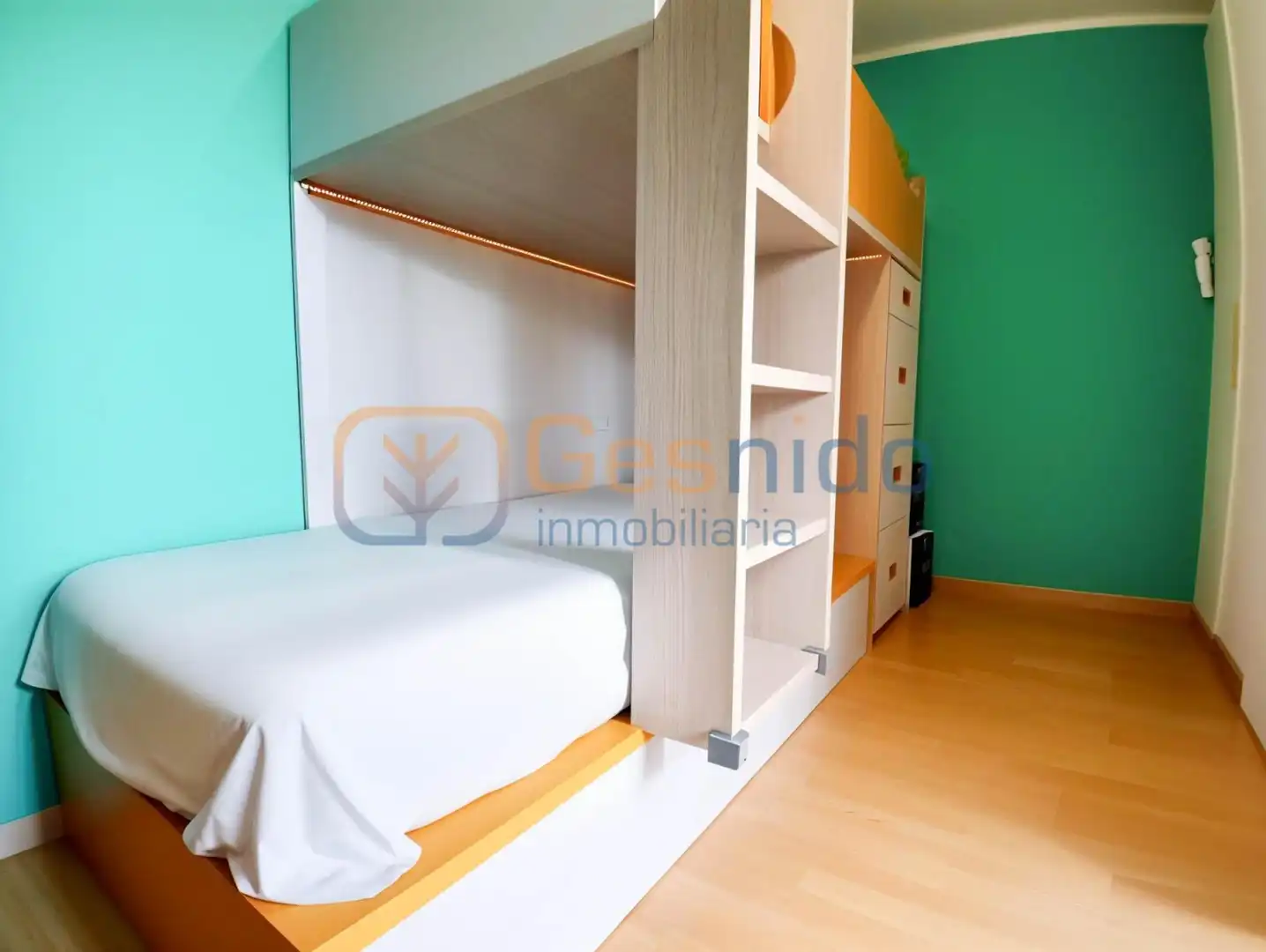 Schlafzimmer von Wohnung zum Verkauf in Espirdo mit Heizung, Parkett und Terrasse