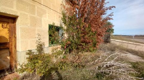 Foto 3 de Casa o xalet en venda a Calle Don Graciano Palomo Cuesta, 6, Villanueva de Gumiel, Burgos