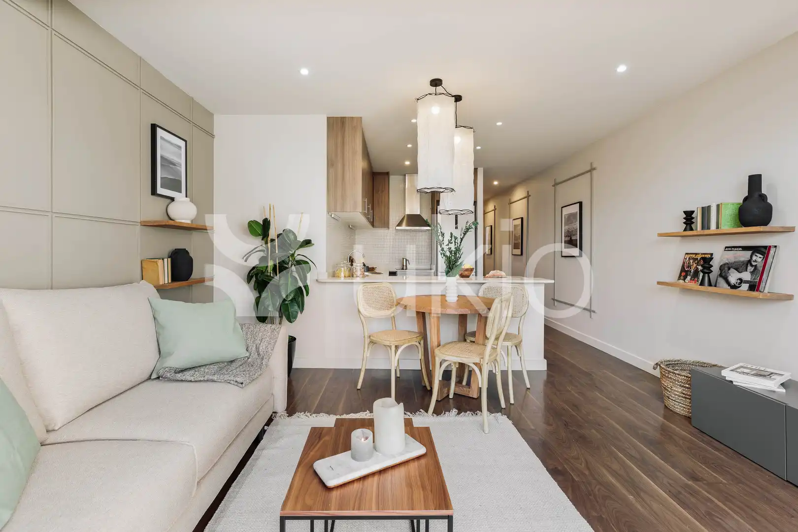 Sala de estar de Apartamento de alquiler en Barcelona con Aire acondicionado, Calefacción y Terraza