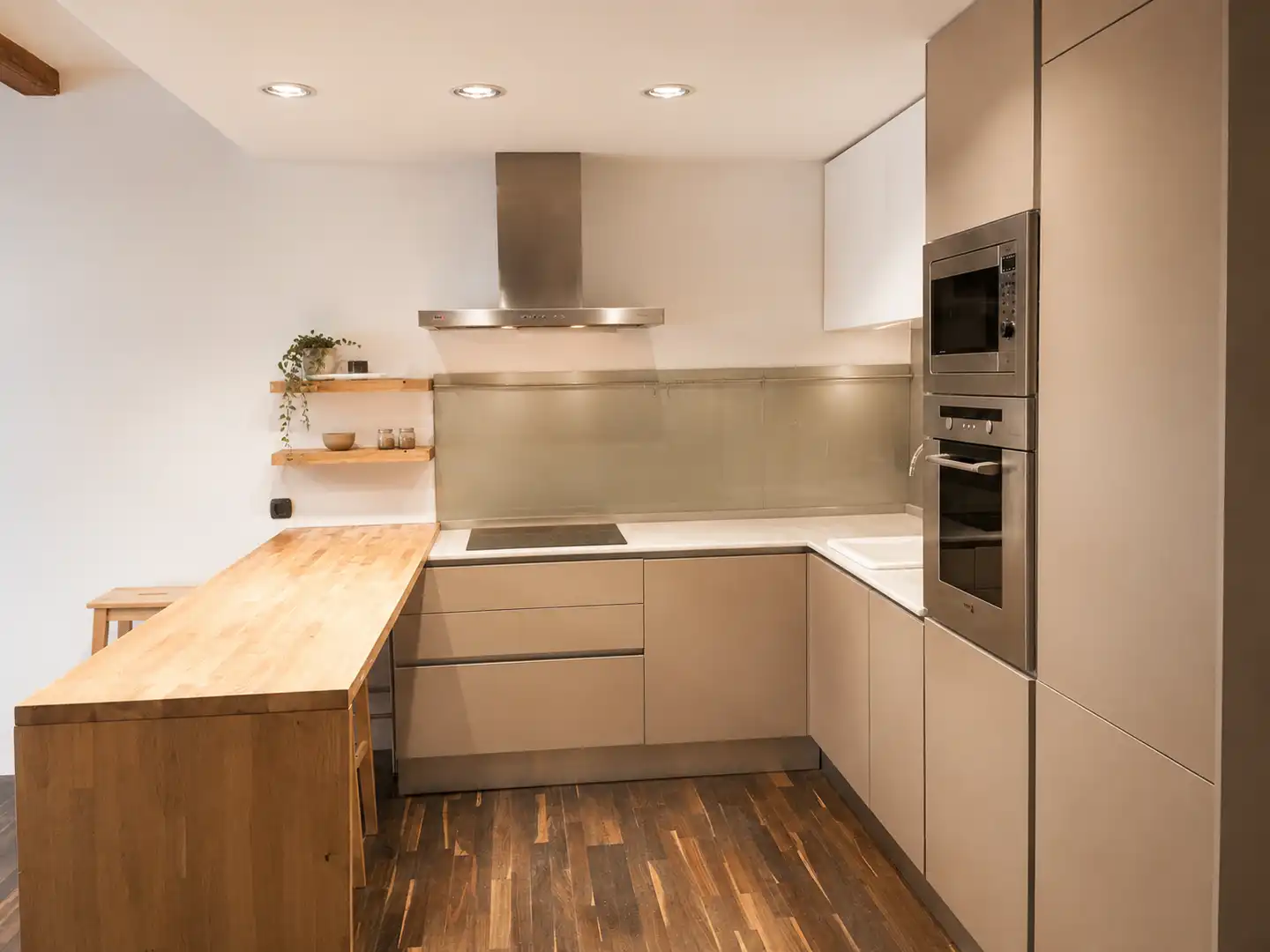 Loft con terrazza in vendita a Carrer Nou de la Rambla, imagen 3