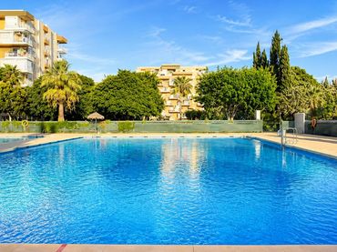 Erdgeschosswohnung mit Pool zum Verkauf in Avenida Gamonal