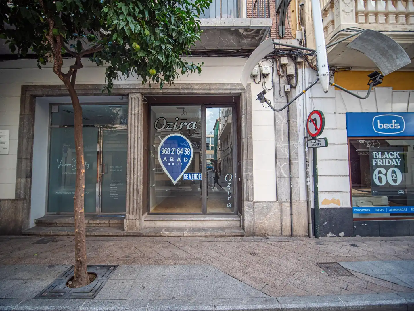 Vista exterior de Local en venta en Murcia