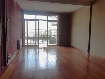 Living room of Flat for sale in  Barcelona Capital  with Heating and Balcony