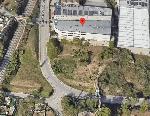 Terreny industrial en venda a Plaça la Llana, Zona Nord
