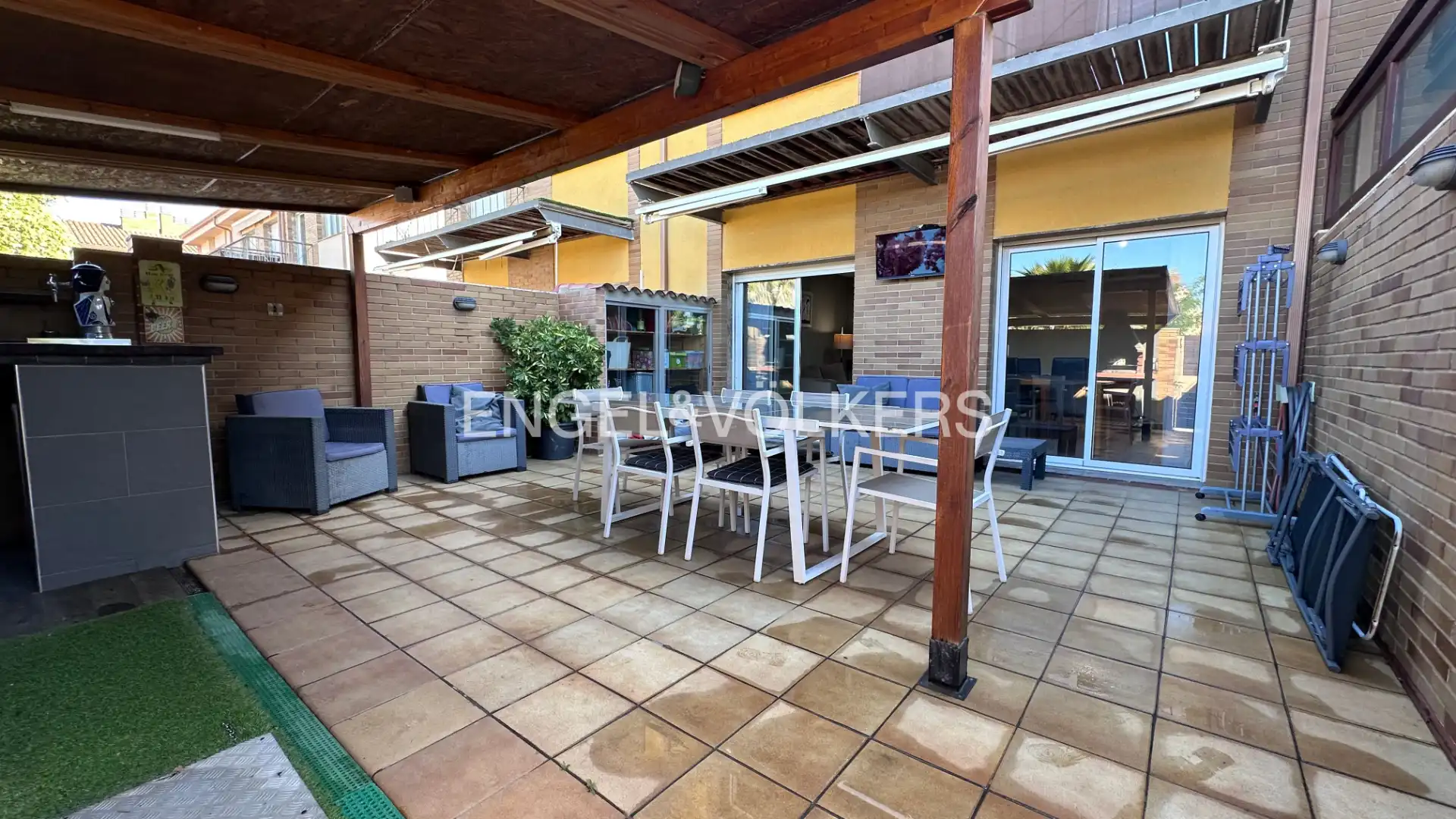 Adosado con terraza en venta en Carrer Berna 35, imagen 34