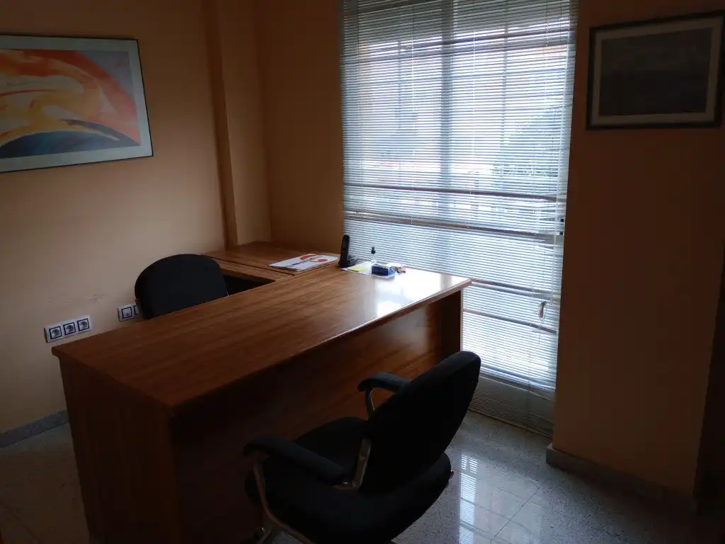 Oficina de alquiler en Don Benito con Aire acondicionado, Calefacción y Trastero