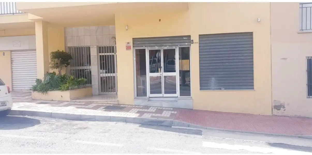 Gewerbefläche zum Verkauf in Avenida La Libertad, imagen 11