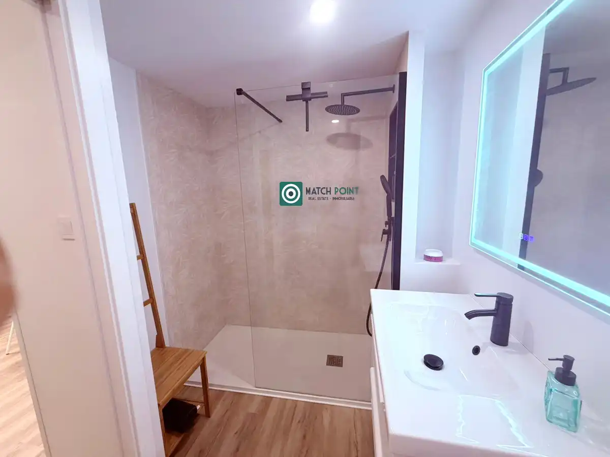 Bathroom of Flat for rent in Almuñécar  with Furnished
