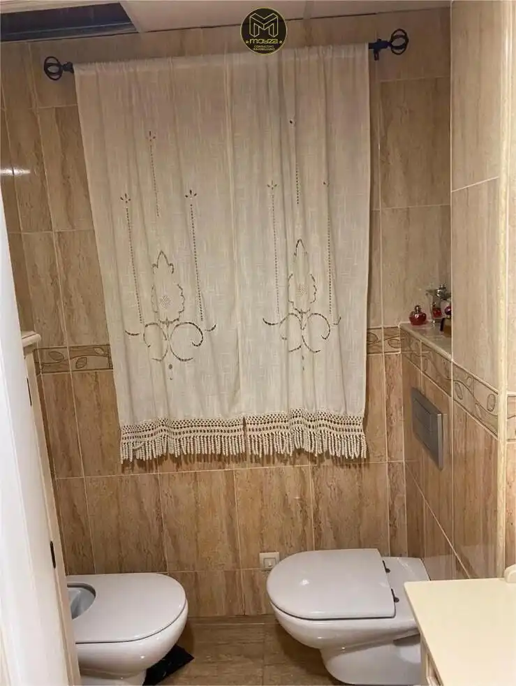 Bany de Pis en venda en Los Villares amb Aire condicionat, Calefacció i Terrassa
