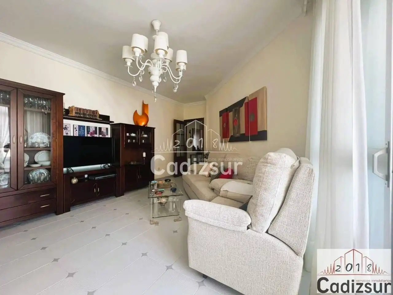 Sala de estar de Piso en venta en Cádiz con Aire acondicionado y Amueblado