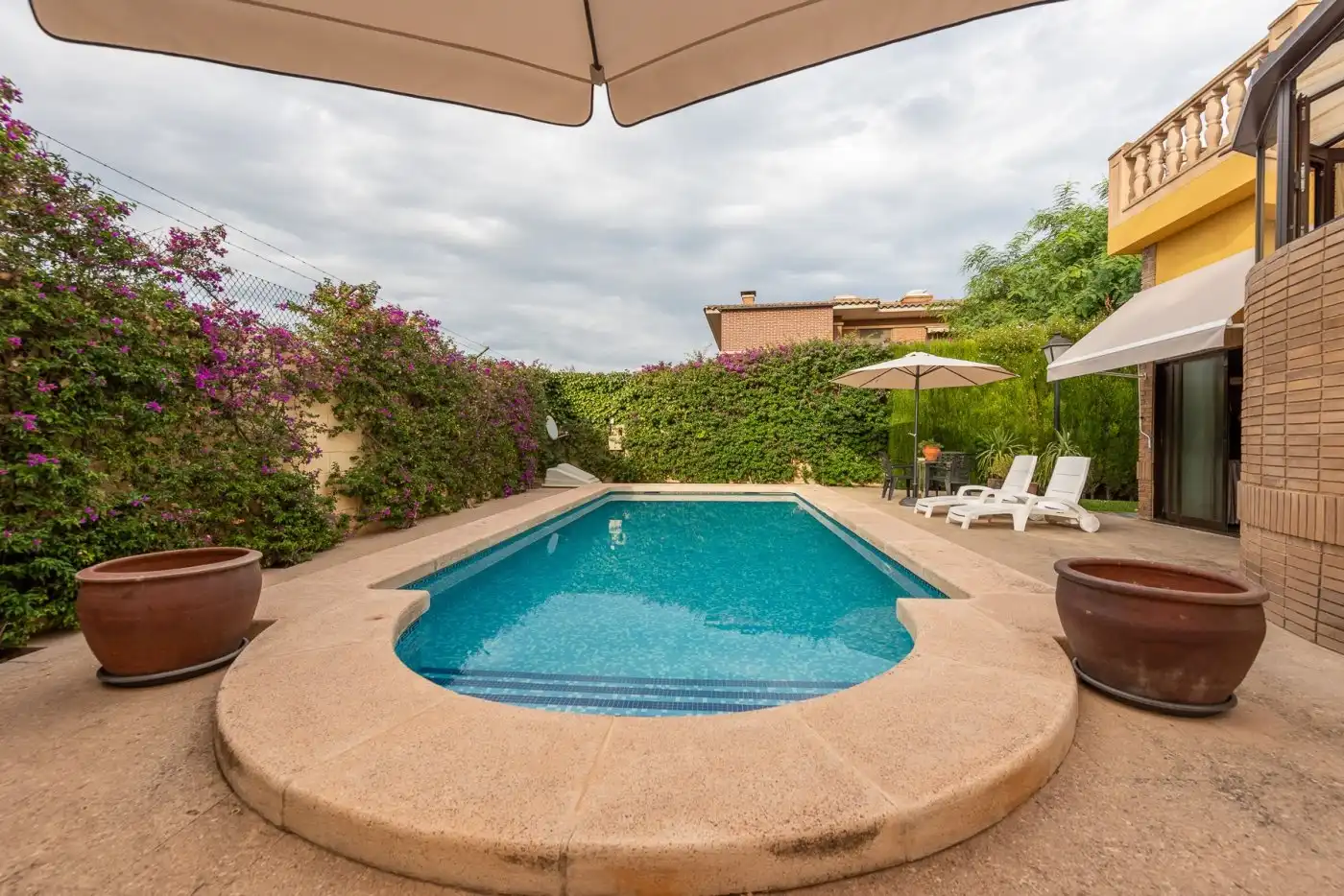 Swimming pool of Houses for sale in Petrer  with Air Conditioner, Heating and Private garden