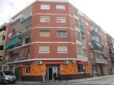 Pis amb balcó en venda a Carrer de Benimodo