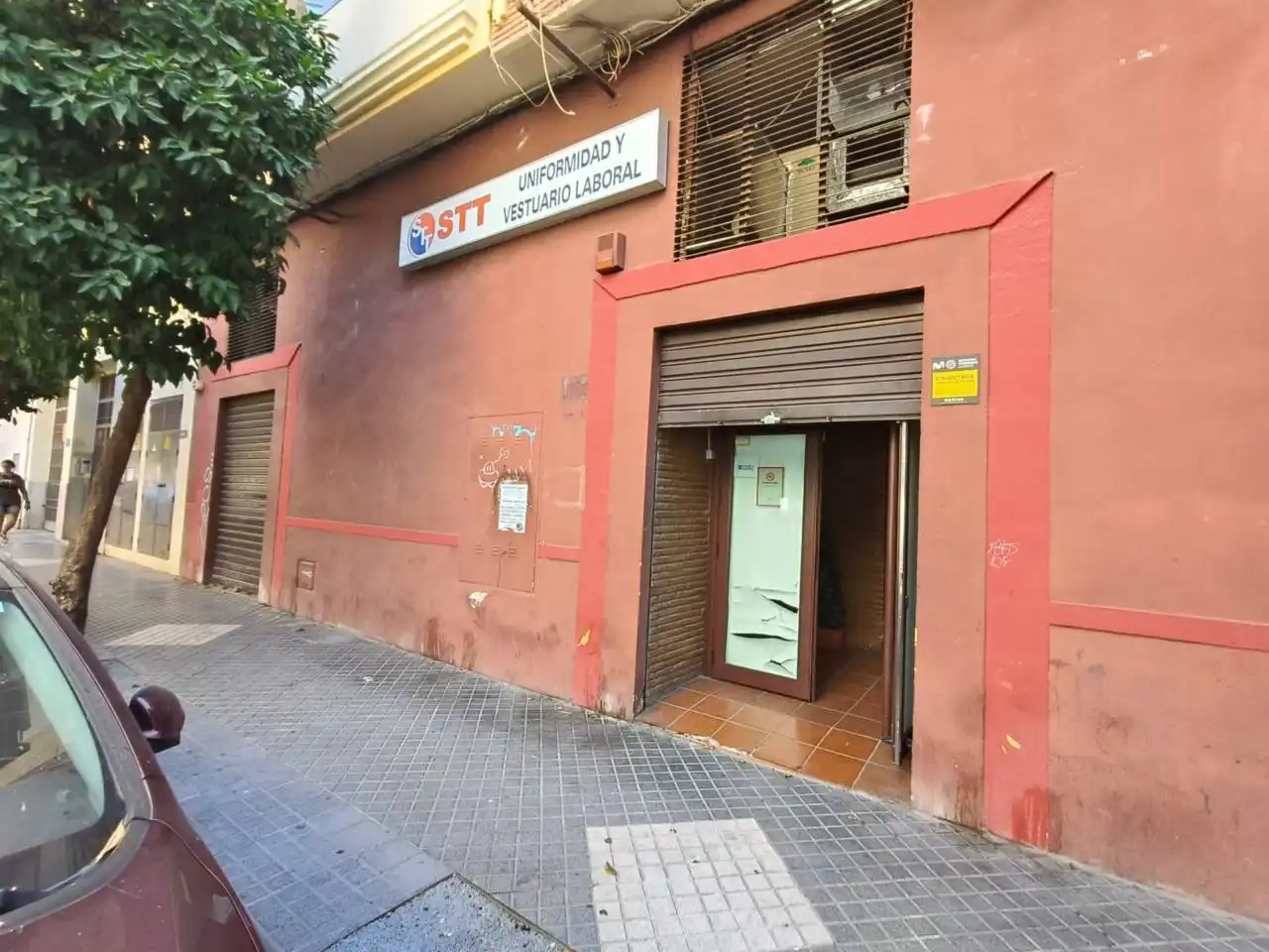 Local comercial en alquiler en Calle Julio Pellicer