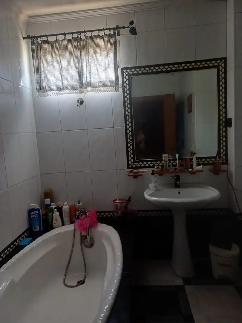 Bathroom of Houses for sale in Algeciras  with Community pool