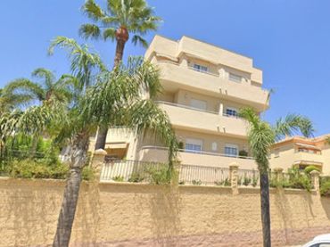 Apartament amb piscina en venda a Centro