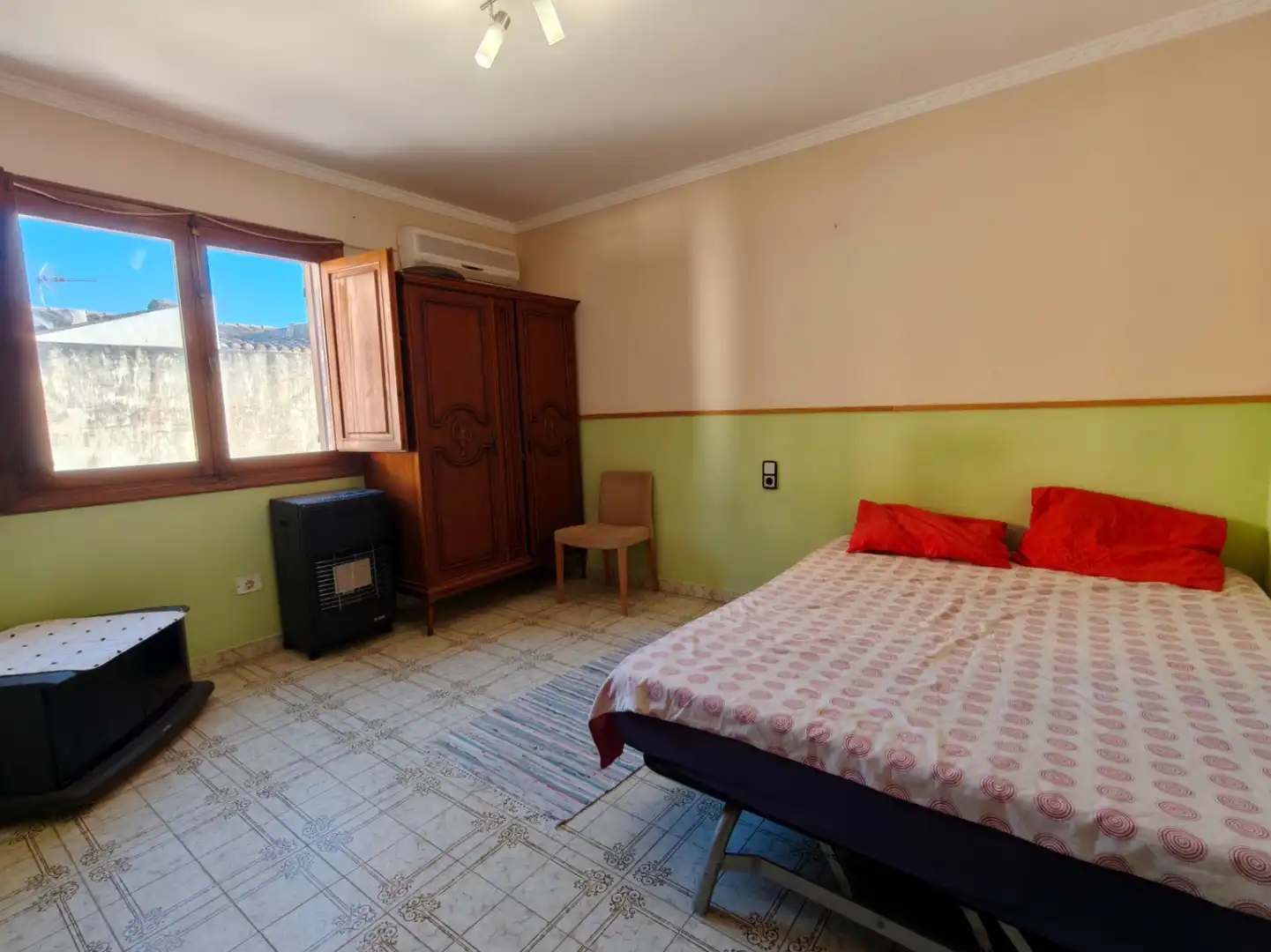 Dormitori de Finca rústica en venda en Calpe / Calp amb Calefacció i Piscina