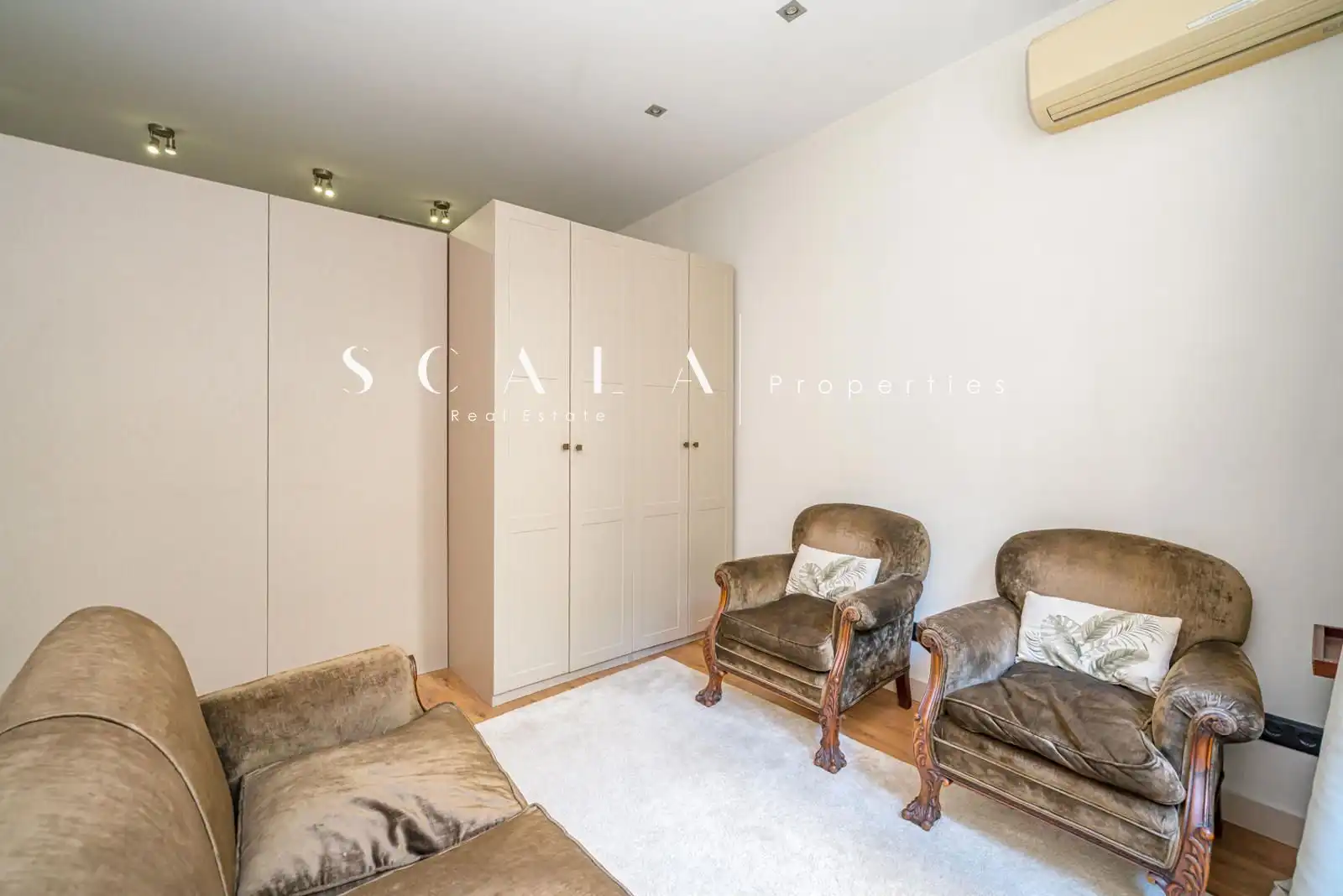 Bedroom of Duplexes for rent in Madrid  with Air Conditioner, Heating and Terrace