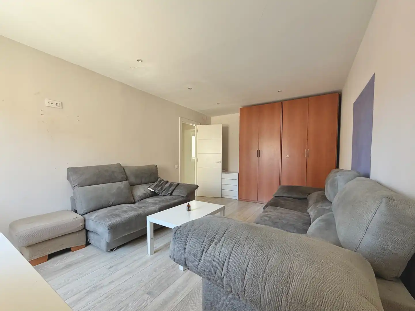 Sala d'estar de Pis en venda en Vilafranca del Penedès amb Aire condicionat, Calefacció i Parquet