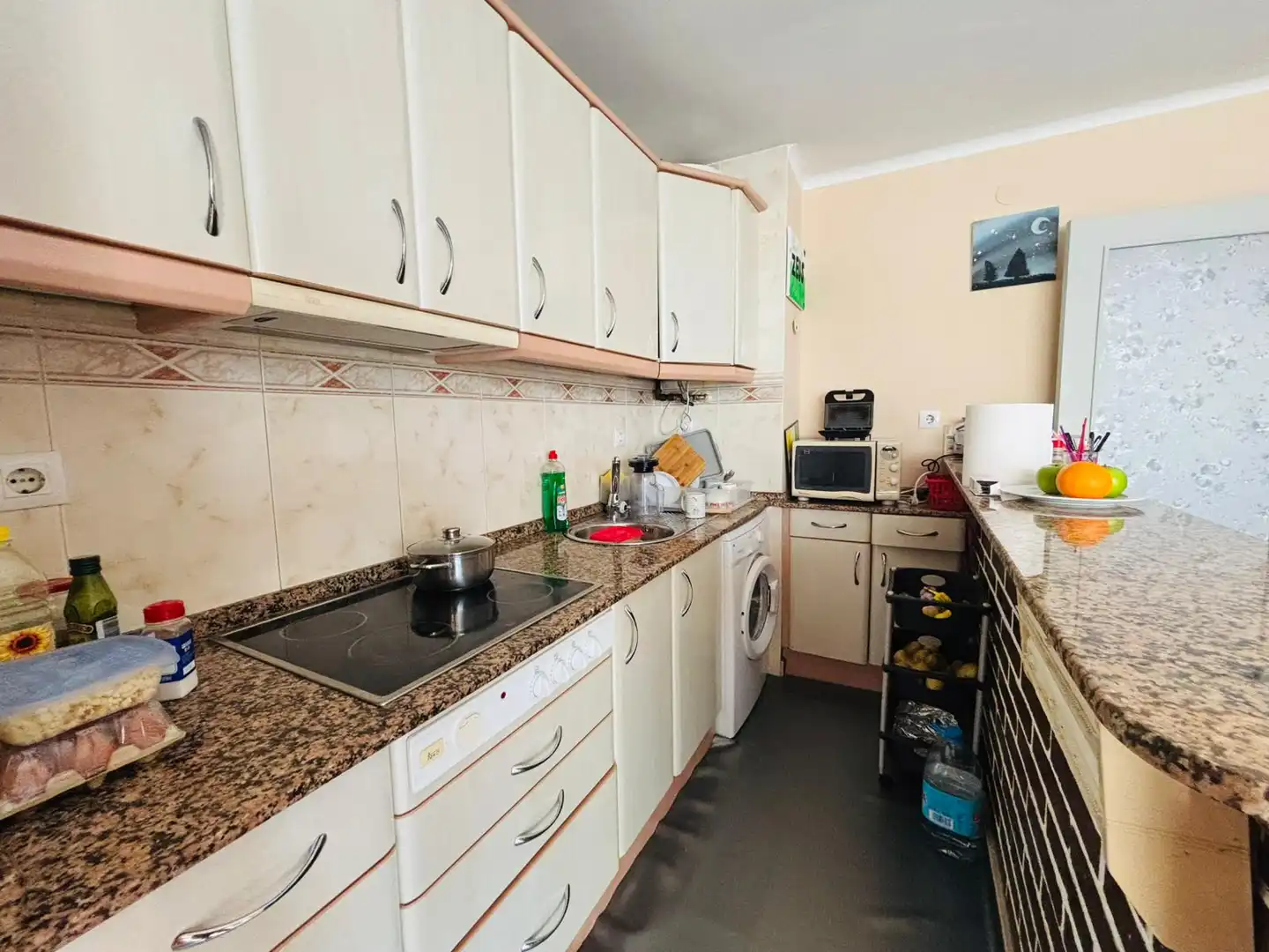Kitchen of Flat for sale in Salou  with Air Conditioner, Terrace and Furnished