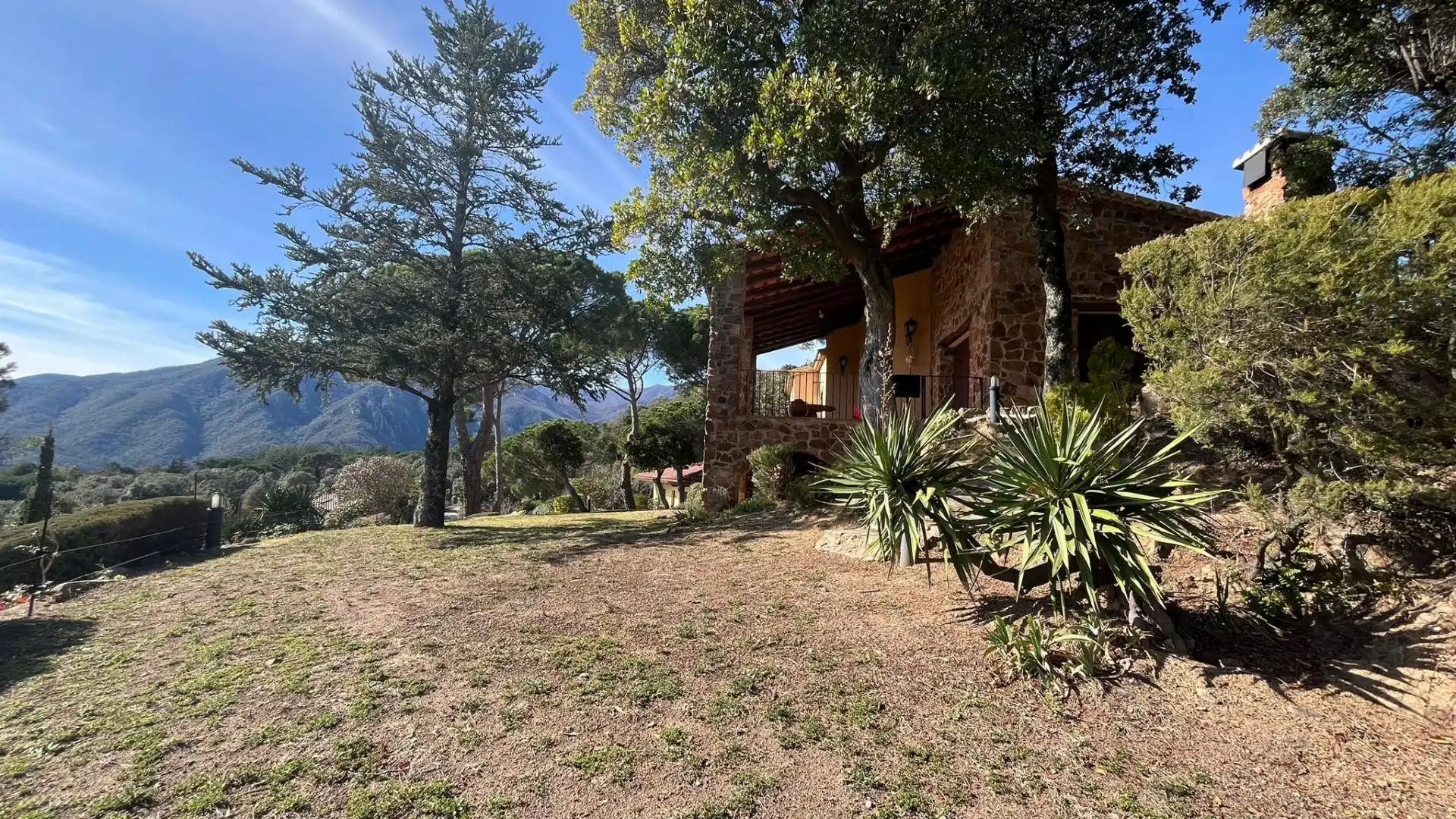 Jardí de Casa o xalet en venda en Arbúcies amb Calefacció i Jardí privat