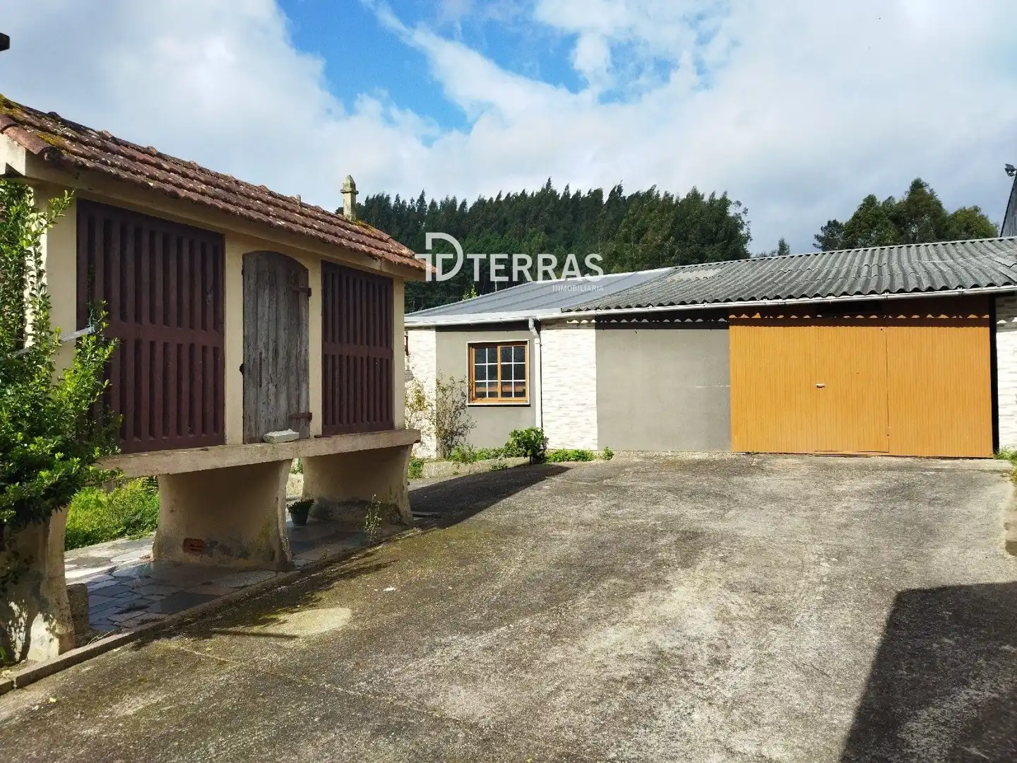 Casa o xalet en venda a O Pío - Bora, Parroquias Rurales