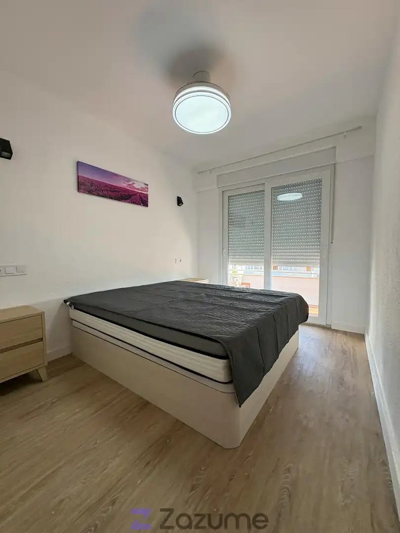 Bedroom of Flat for rent in Torrevieja  with Air Conditioner, Terrace and Swimming Pool