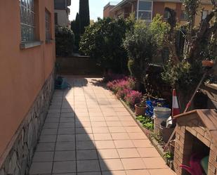 Garden of House or chalet for sale in Salt  with Air Conditioner, Heating and Private garden