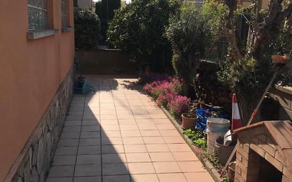 Jardí de Casa o xalet en venda en Salt amb Aire condicionat, Calefacció i Jardí privat