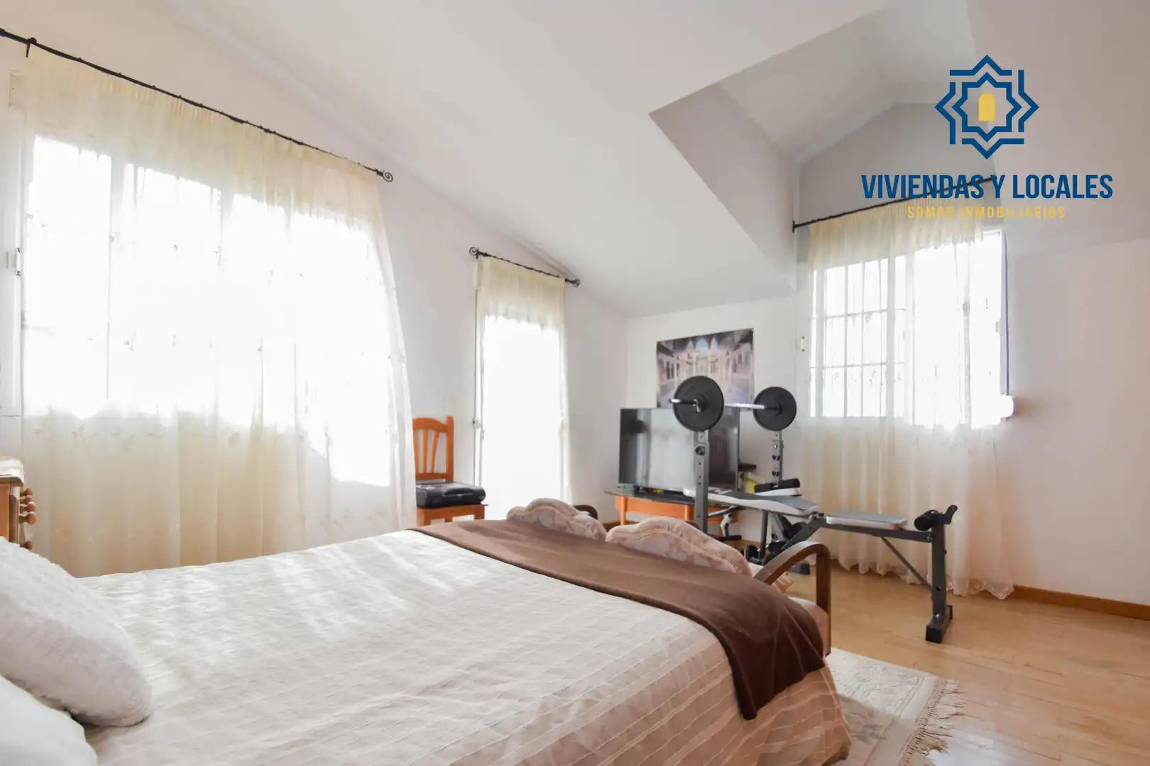 Detached house with pool for sale in Calle de Malacavi, imagen 22