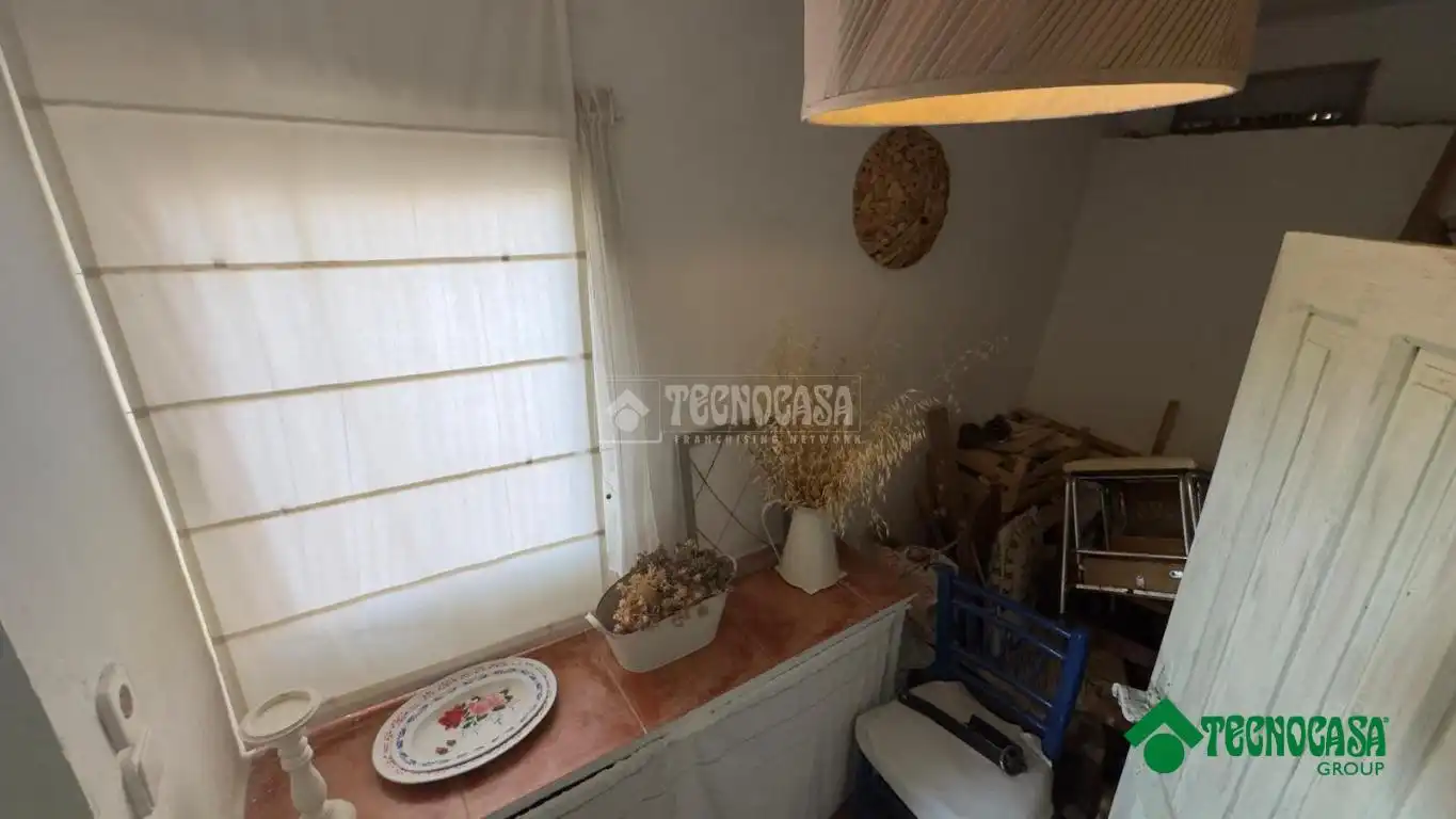 Habitación de Casa adosada en venta en Zafra de Záncara con Aire acondicionado, Calefacción y Amueblado