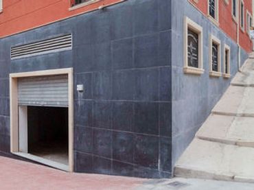 Local comercial en venda a Monóvar  / Monòver