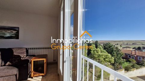 Foto 3 de Piso en venta en Zarratón, La Rioja