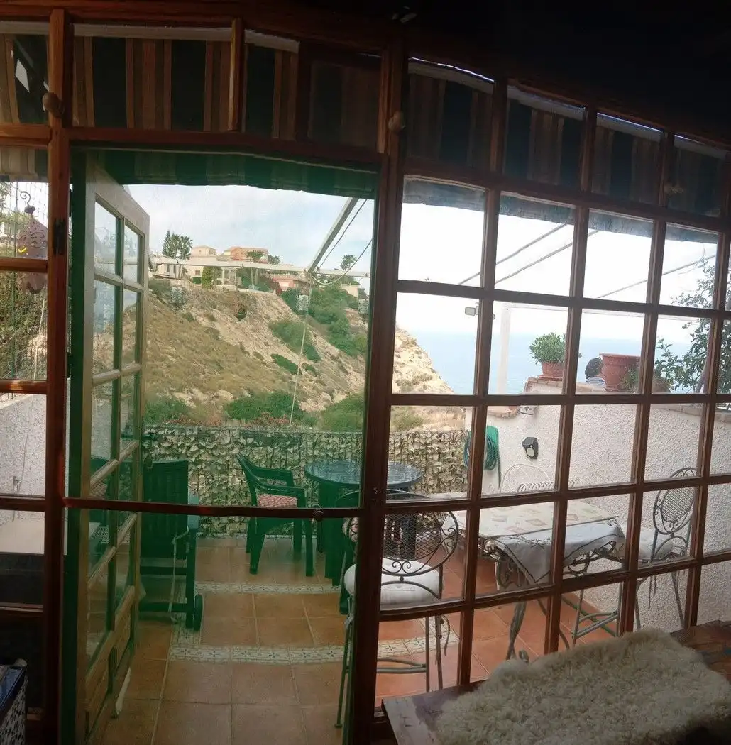 Terrassa de Casa o xalet en venda en El Campello amb Aire condicionat, Terrassa i Piscina comunitària