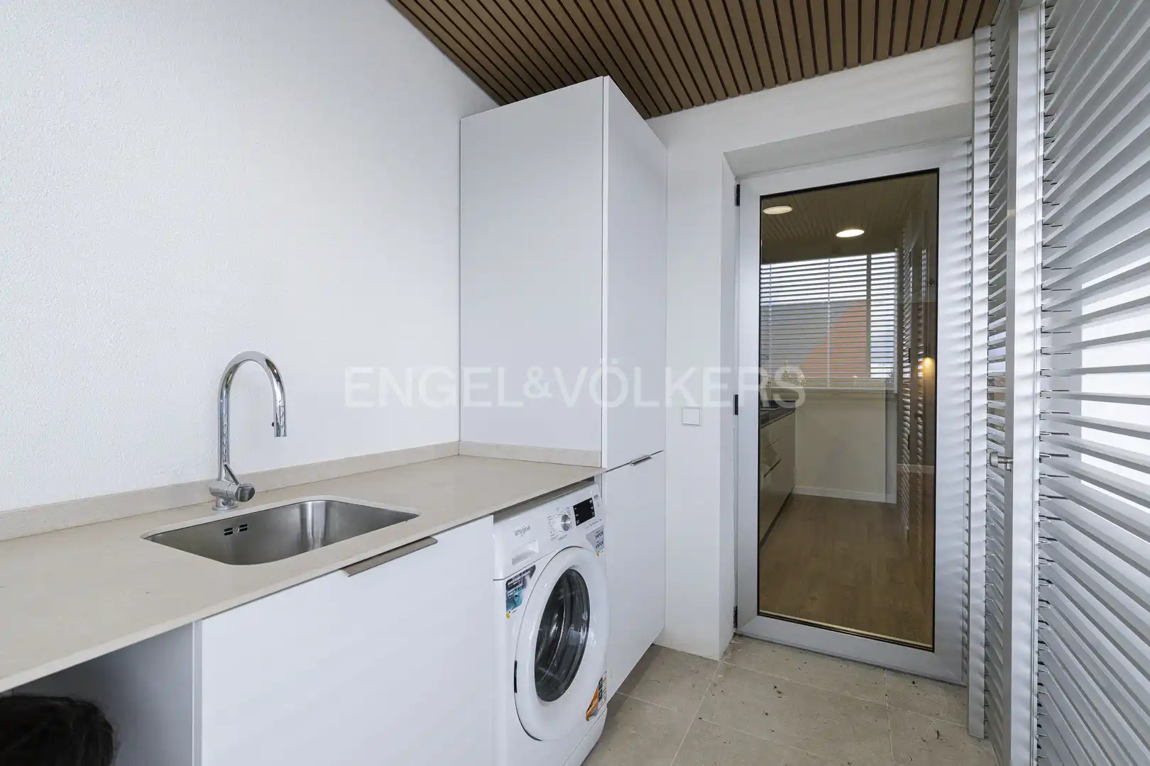 Cuina de Apartament de lloguer en Boadilla del Monte amb Aire condicionat, Calefacció i Jardí privat