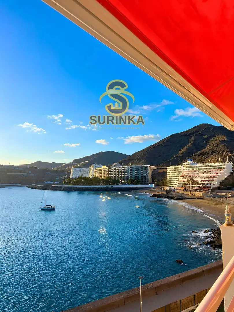 Vista exterior de Ático de alquiler en Mogán con Aire acondicionado, Piscina y Piscina comunitaria