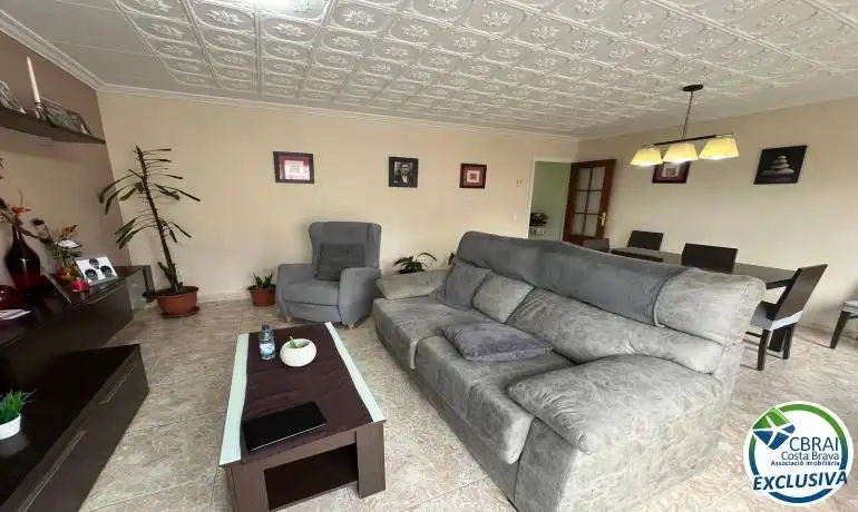 Living room of Flat for sale in Roses  with Heating, Terrace and Furnished
