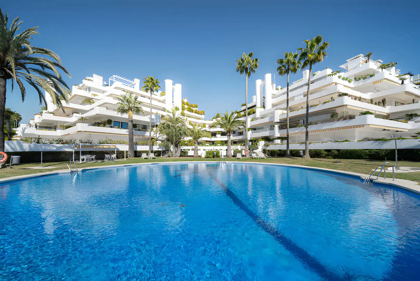 Apartamento con piscina en venta en Milla de Oro, imagen 18