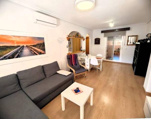 Casa adosada en Alquiler en Avenida Avenida de Polonia en Novamar - Mediterráneo