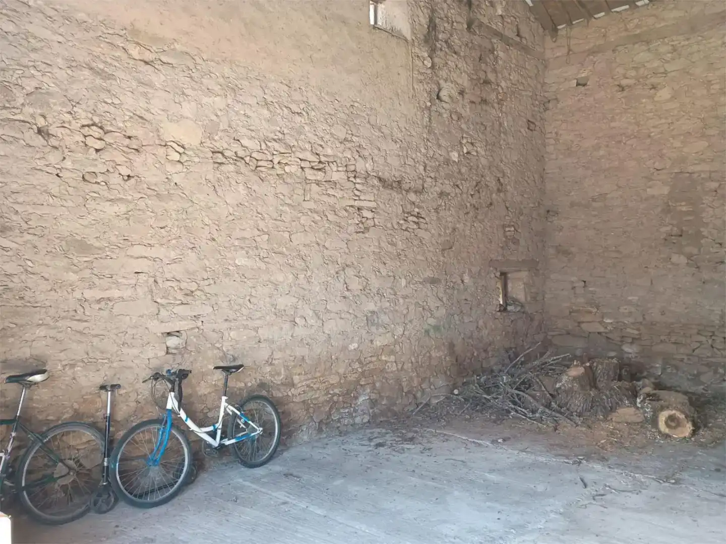 Parking of Flat for sale in Peralejos de Arriba  with Private garden, Storage room and Furnished