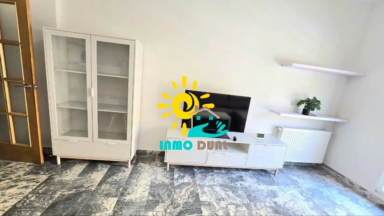 Sala d'estar de Apartament de lloguer en Badajoz amb Aire condicionat, Calefacció i Moblat