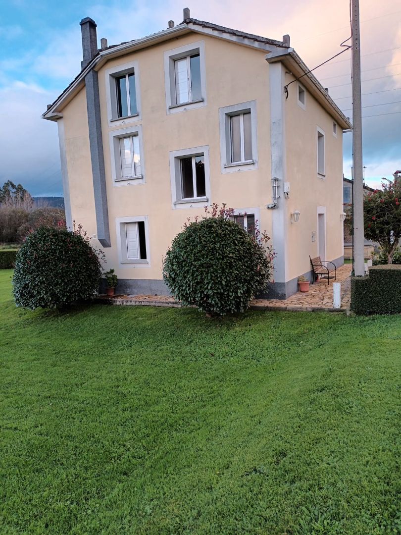 Jardí de Casa o xalet en venda en Alfoz amb Moblat